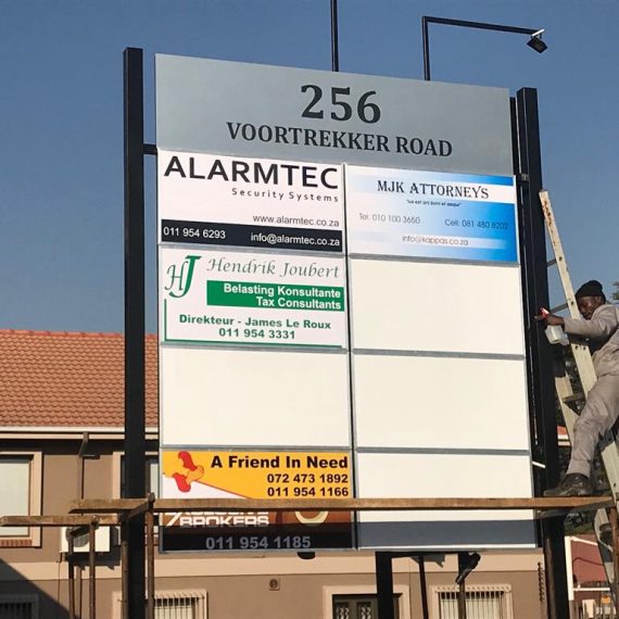 Compu-Signage-signage-and-branding-pilon-cnc-routed-composite-chromadek-